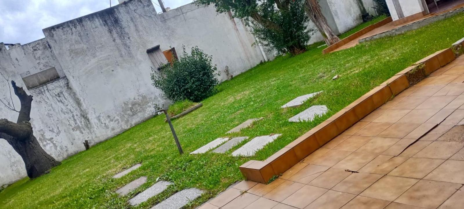 Casa Con Patio Y Garaje Por Dia * Mar del Plata